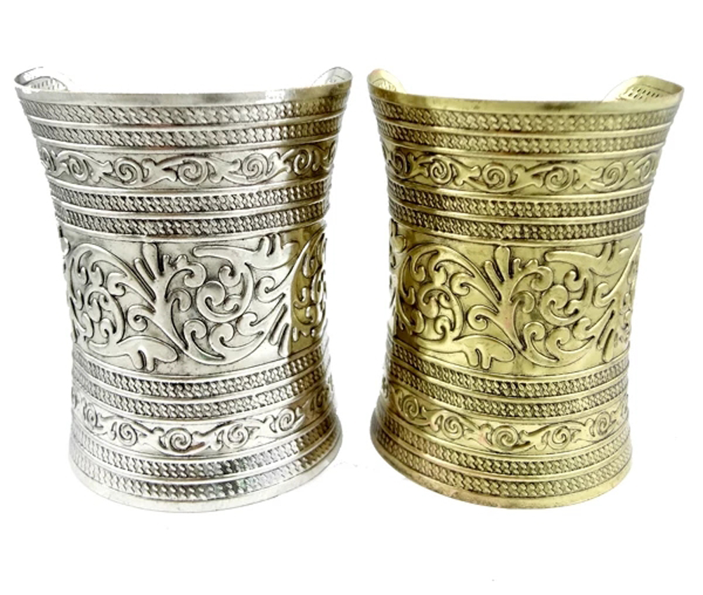 Men Accessories India - Bracciale largo in lega vintage per