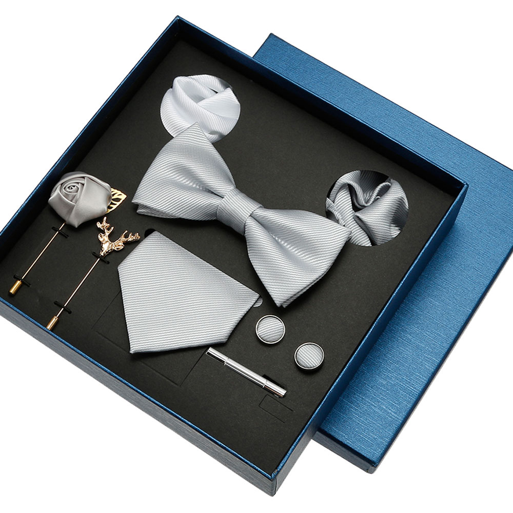 Set di cravatte semplici per u - Neck Tie Set Box recensione e prezzo